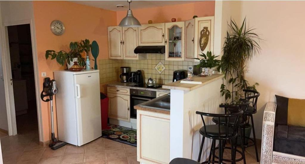 Charmante Maison Au Calme Sainte-Maure Exteriér fotografie